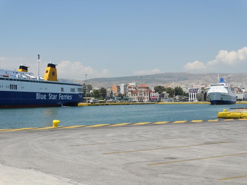 Hotel Faros I Pireus Zewnętrze zdjęcie